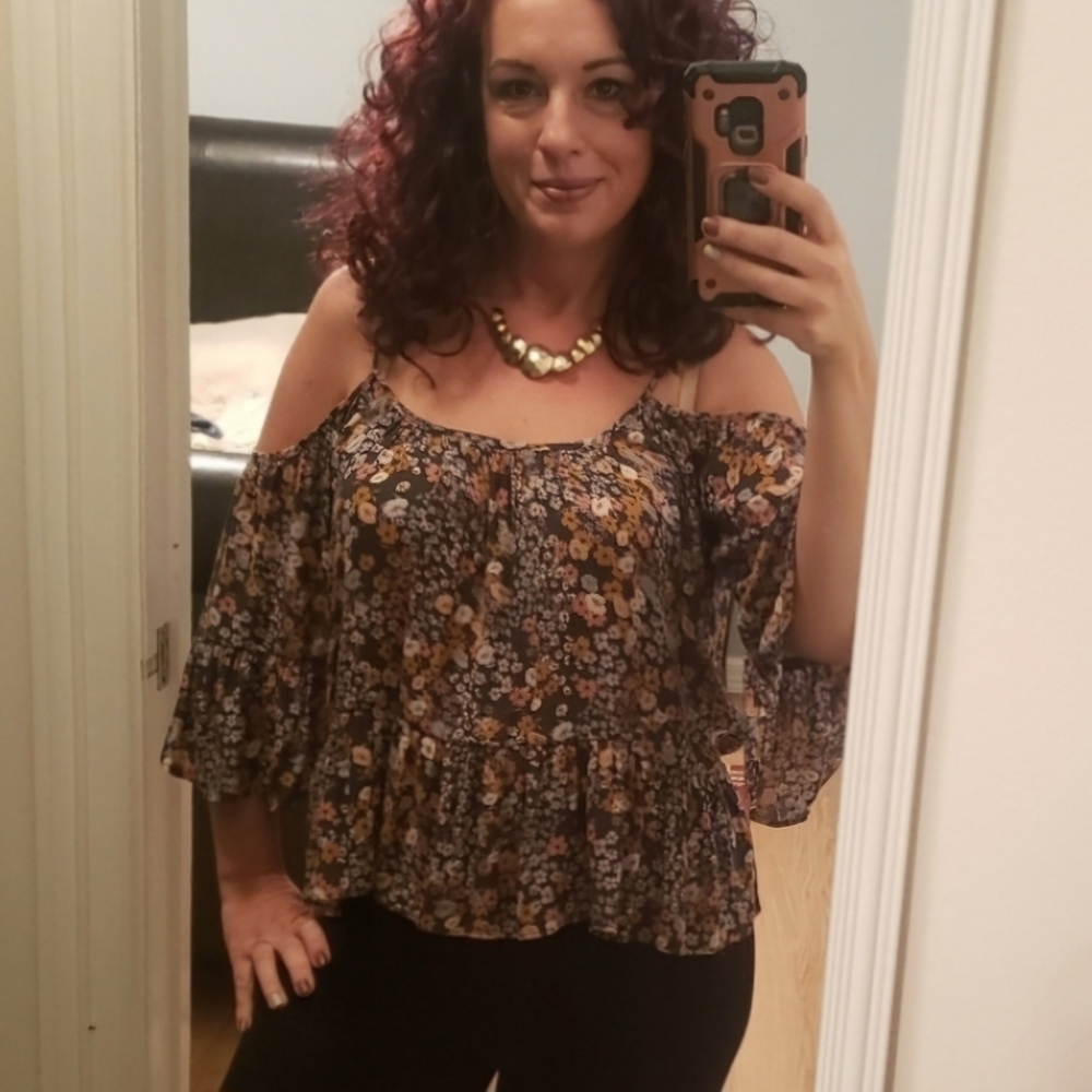 Forever 21 Floral Ruffled Peplum Blouse With Off-Shoulder Bell Sleeves - S